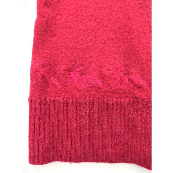 Woolrich 100% Wool Dark Red Embroidered Sweater Vest One Button Size M tiny flaw - Picture 2 of 8